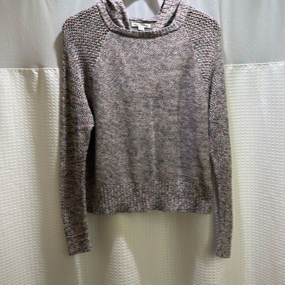 American Eagle Sweater!! - Picture 1 of 4